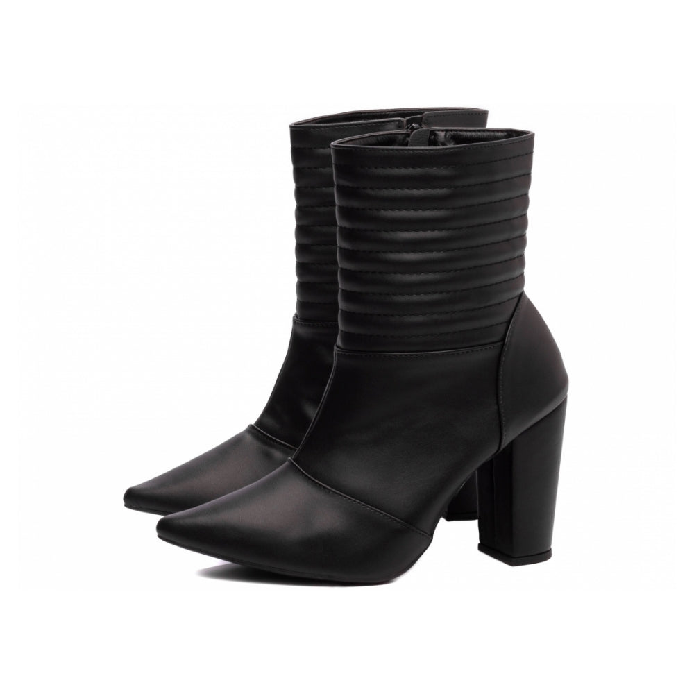 Bota Feminina Bico Fino Napa Matelasse Preta