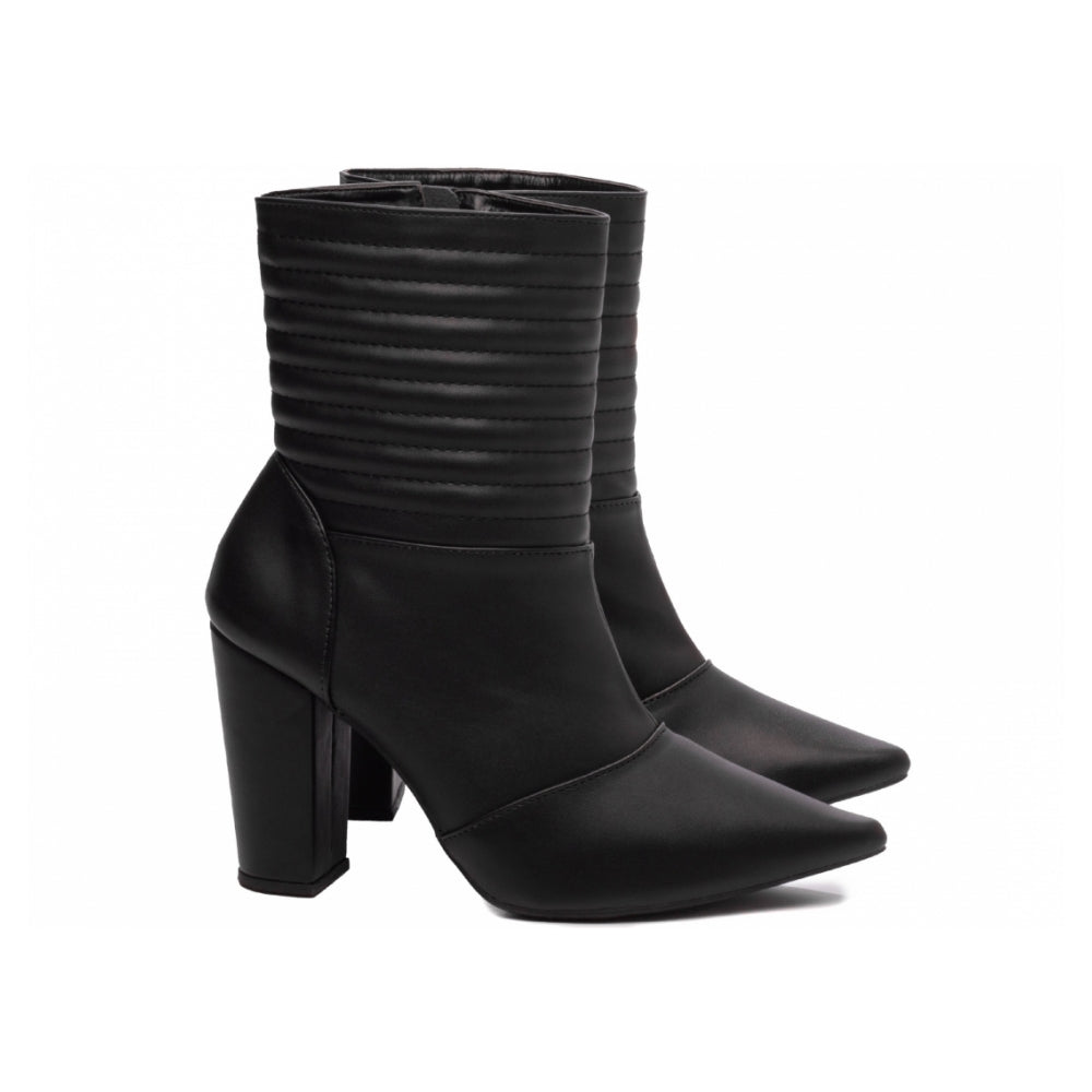 Bota Feminina Bico Fino Napa Matelasse Preta
