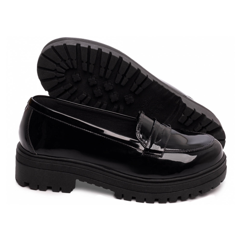 Mocassim Feminino Tratorado em Verniz Preto