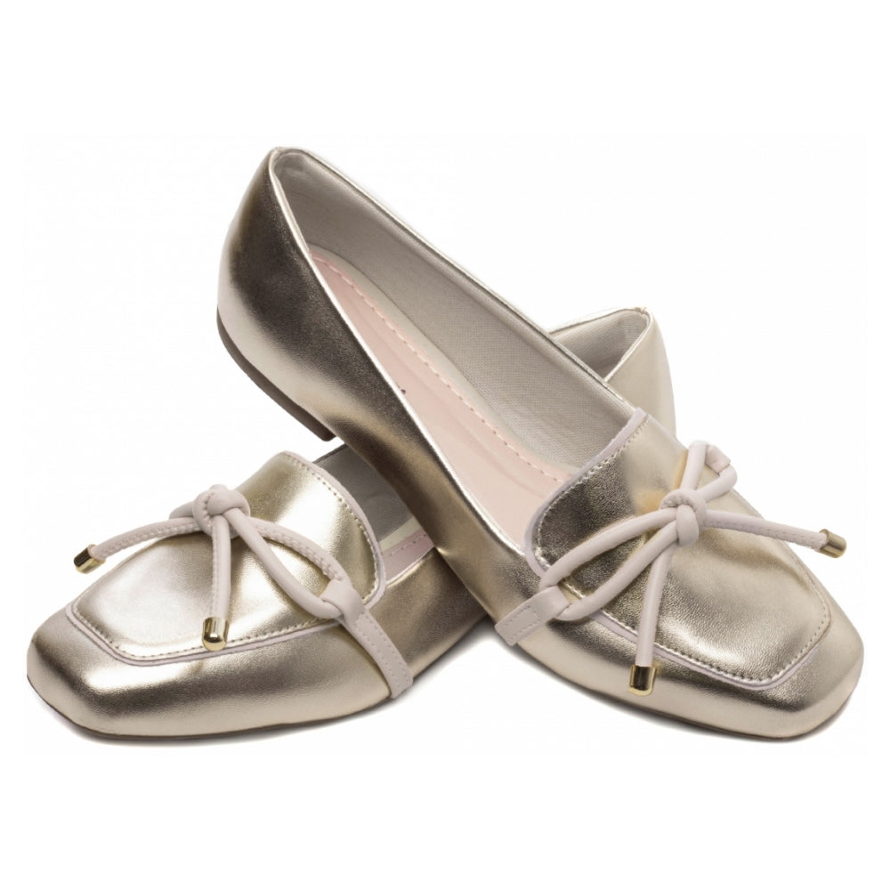 Mocassim em Napa Ouro Light e Napa Off White