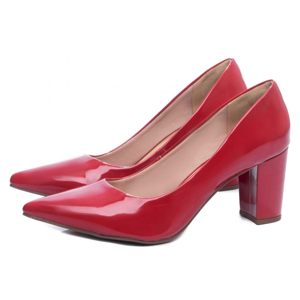 Scarpin em Numeração Grande em Verniz Vermelho