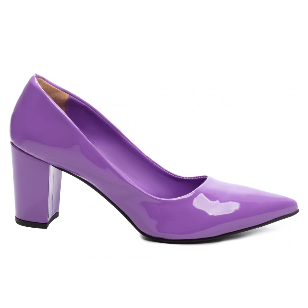 Scarpin em Numeração Grande em Verniz Roxo