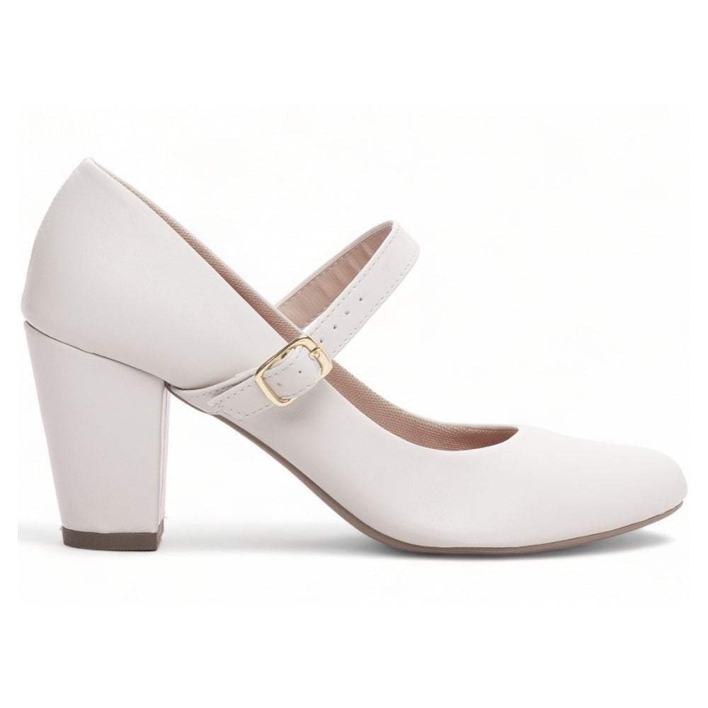 Scarpin Boneca em Napa Off White com Fivela Dourada