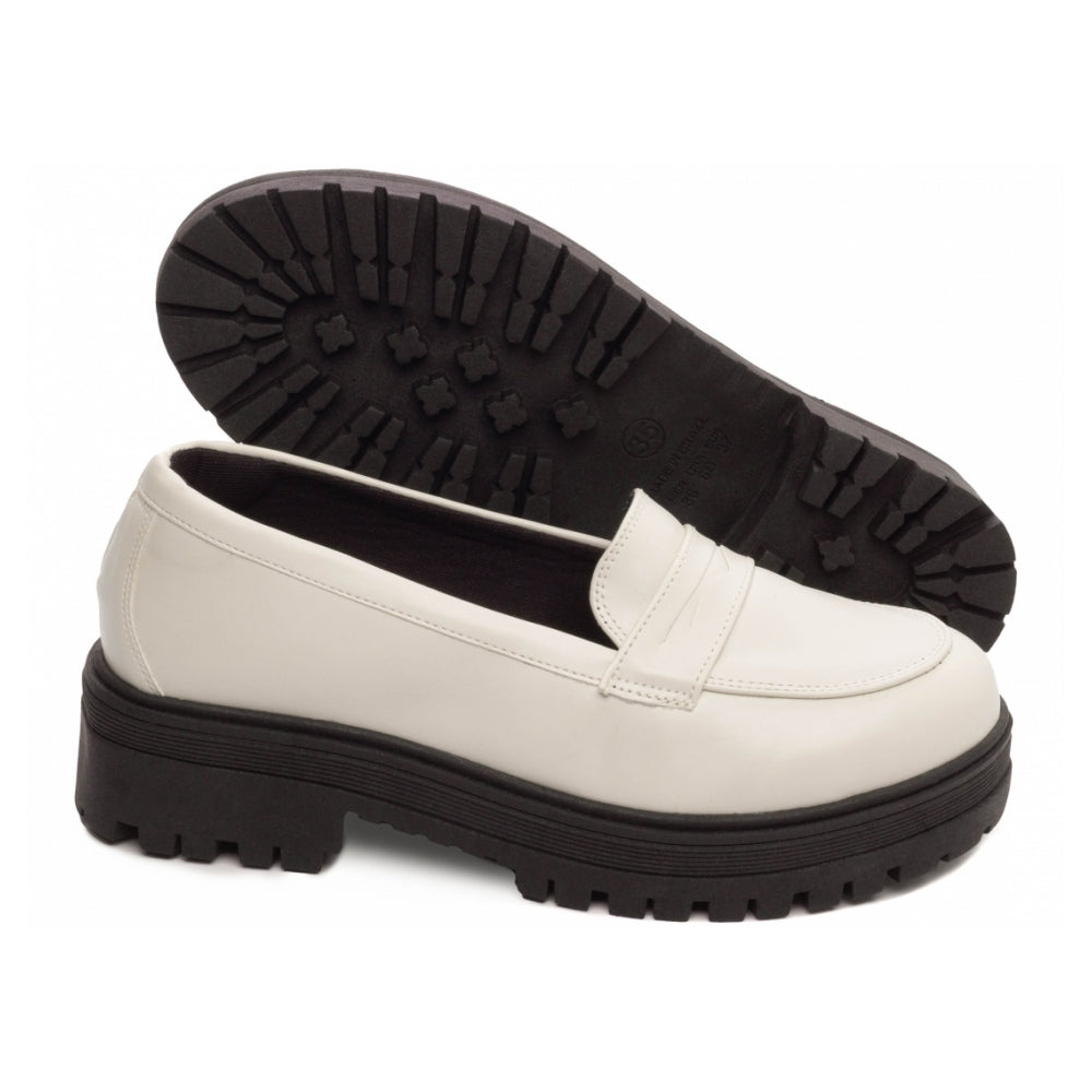 Mocassim Feminino Tratorado em Napa Off White