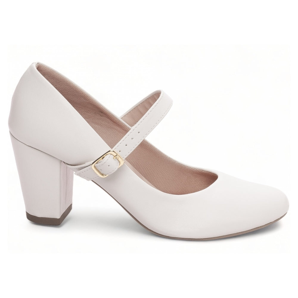 Scarpin Boneca em Napa Off White com Fivela Dourada